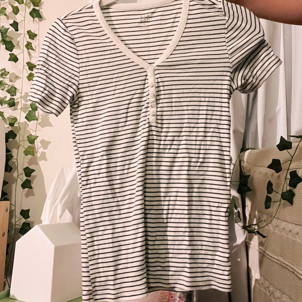 Gap kids striped tee⚡️💕